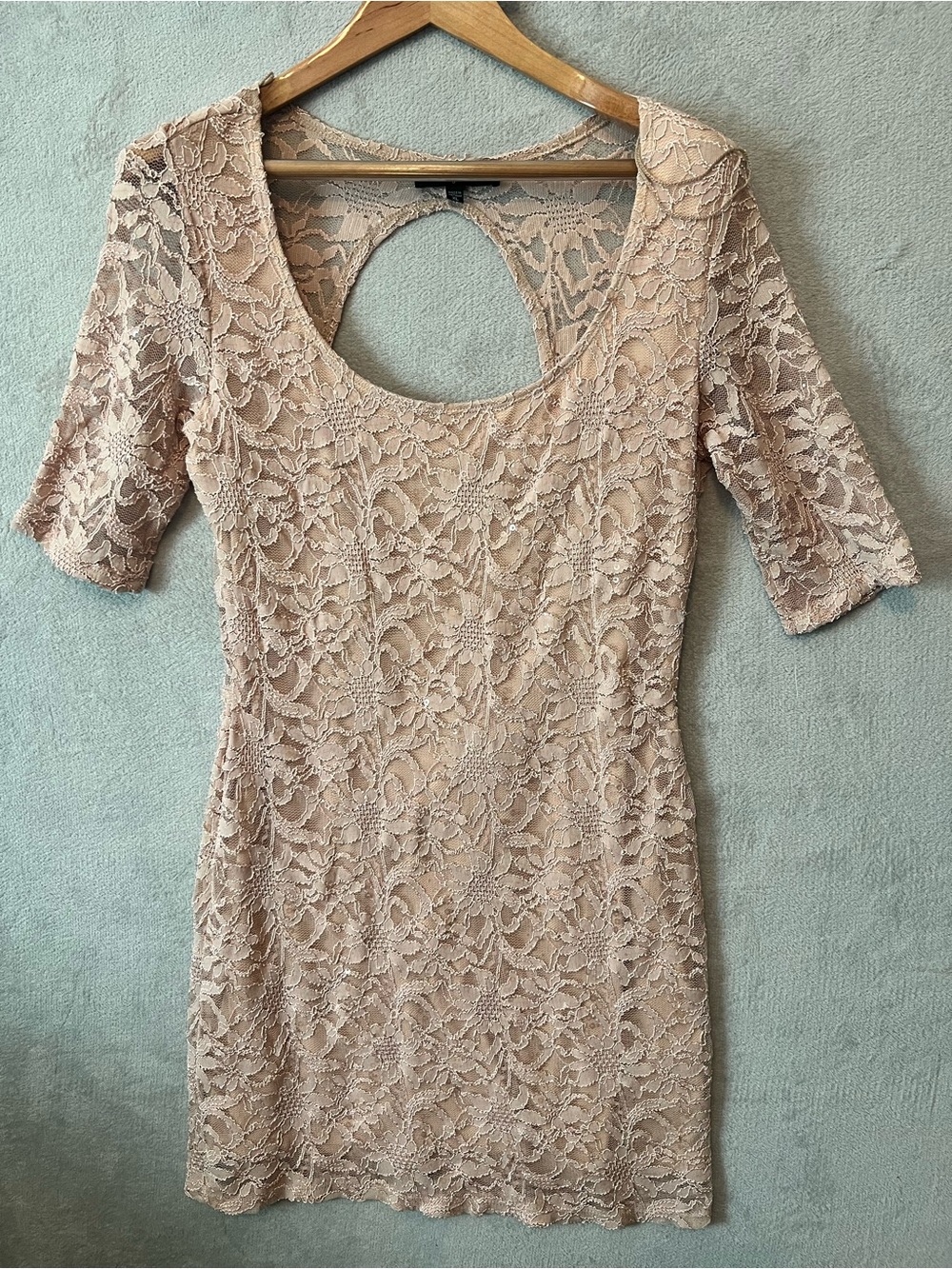 Lace Scoop-Back Midi Dress in Blush Pink